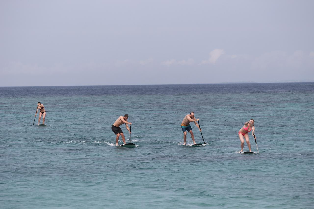 Hotel Tropical Surf House Okinawa Onna Exterior foto
